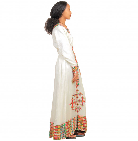 Asmamawu_ Traditional Habesha dress