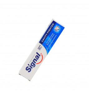 Signal Toothpaste Cavity Fighter (60g)