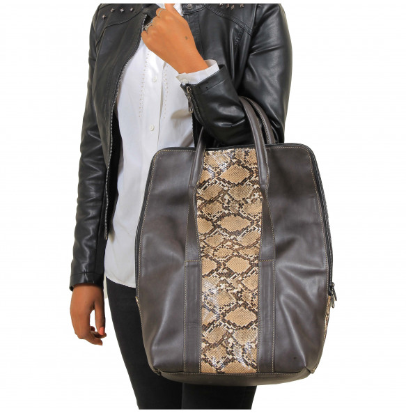 Aliganesh - Women’s leather shoulder bag